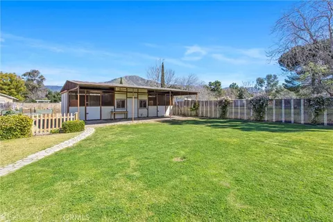 Exterior - 28216 Eucalyptus, Highland, CA 92346 photo 7 of 12