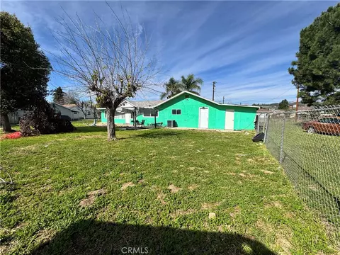Exterior - 32271 Avenue E, Yucaipa, CA 92399 photo 9 of 13