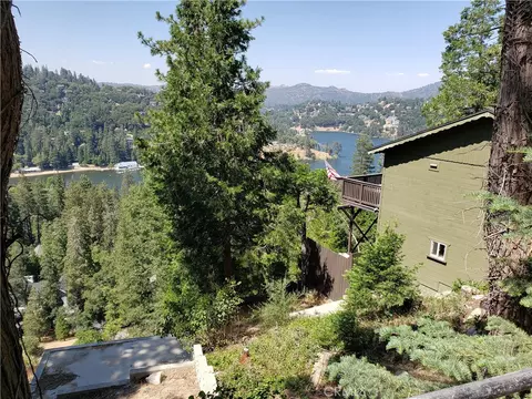 24240 Bernard Dr, Crestline, CA 92325 photo 3