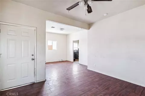 Living - 518 A St, Needles, CA 92363 photo 2 of 4