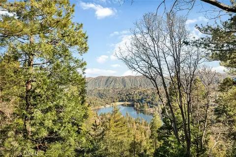 24502 Albrun Ct, Crestline, CA 92325