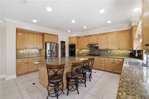 Kitchen - 4351 Edenwild, Corona, CA 92883 photo 2 of 2