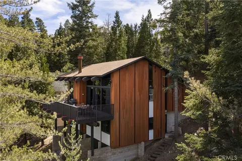 287 Grizzly Rd, Lake Arrowhead, CA 92352 photo 1