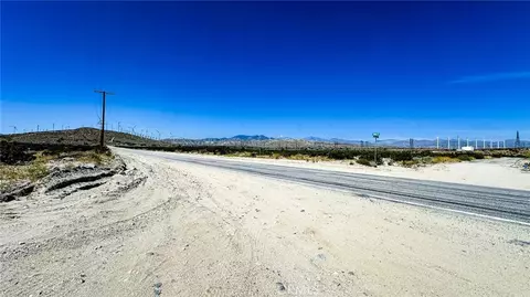 7 Dillon Rd, Desert Hot Springs, CA 92240