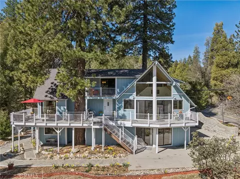 Exterior - 113 Brentwood, Lake Arrowhead, CA 92352 photo 14 of 15