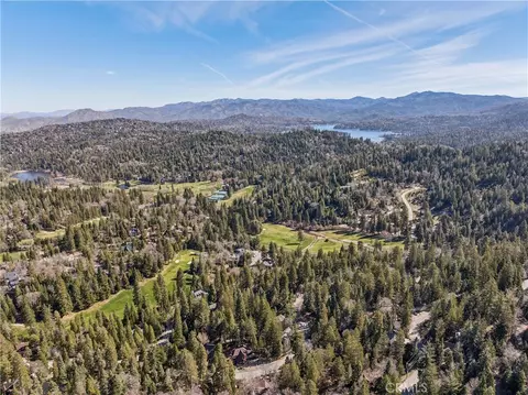 View/Area - 113 Brentwood, Lake Arrowhead, CA 92352 photo 1 of 1