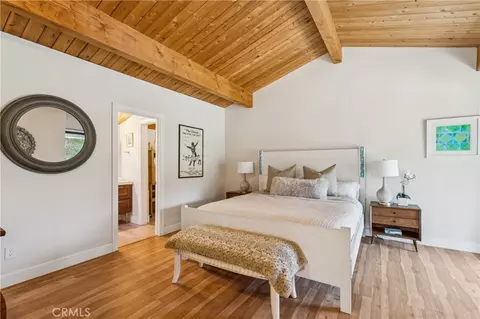 Bedroom - 113 Brentwood, Lake Arrowhead, CA 92352 photo 7 of 10