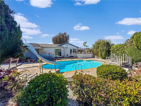8131 Wenlock Cir, Huntington Beach, CA 92646