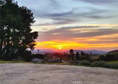 2935 Galaxie Heights Rd, Riverside, CA 92507