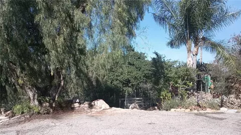 0 Beacon Way, Riverside, CA 92501