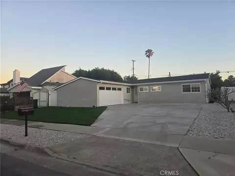 871 Joann, Costa Mesa, CA 92627