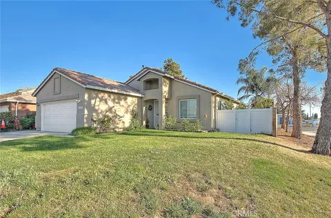 1101 Desert Fox Ct, Beaumont, CA 92223