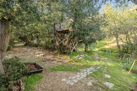 Exterior - 720 Rocky Loop, Crestline, CA 92325 photo 4 of 6