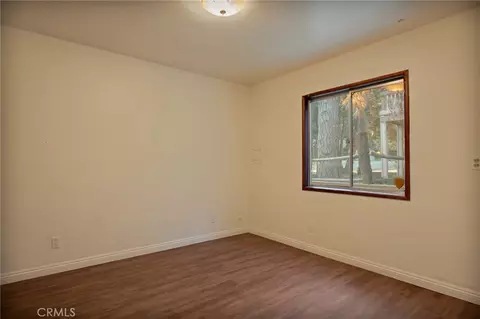 Bedroom - 720 Rocky Loop, Crestline, CA 92325 photo 8 of 9