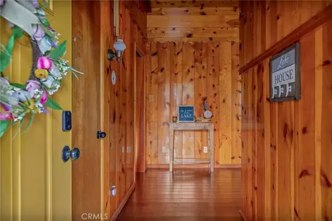 Entry Way - 720 Rocky Loop, Crestline, CA 92325 photo 1 of 3