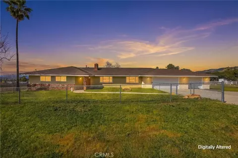 10022 Fremont, Yucaipa, CA 92399