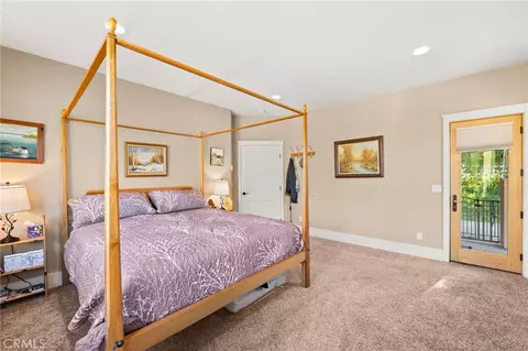 Bedroom - 11821 Raspberry, Oak Glen, CA 92399 photo 2 of 9