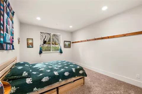 Bedroom - 11821 Raspberry, Oak Glen, CA 92399 photo 3 of 9