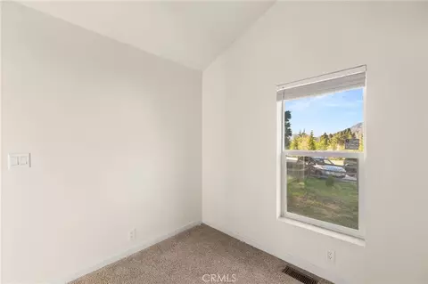 Bedroom - 11821 Raspberry, Oak Glen, CA 92399 photo 9 of 9