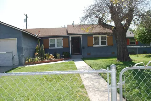 2498 Kellogg Park Dr, Pomona, CA 91768