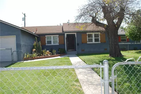 2498 Kellogg Park Dr, Pomona, CA 91768