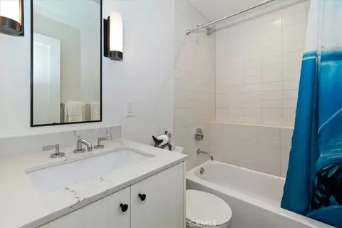 Bath - 299 Riviera, Lake Arrowhead, CA 92352 photo 6 of 6