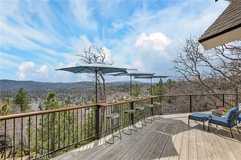 Exterior - 27604 Matterhorn Dr, Lake Arrowhead, CA 92352 photo 4 of 11