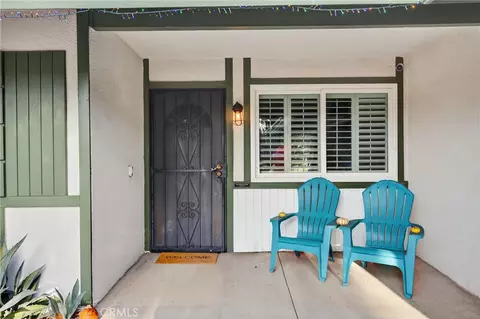 1055 Roosevelt Rd, Redlands, CA 92374