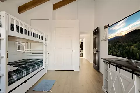 Bedroom - 788 Crown, Lake Arrowhead, CA 92352 photo 5 of 11