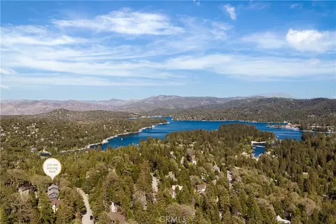 View/Area - 788 Crown, Lake Arrowhead, CA 92352 photo 2 of 3