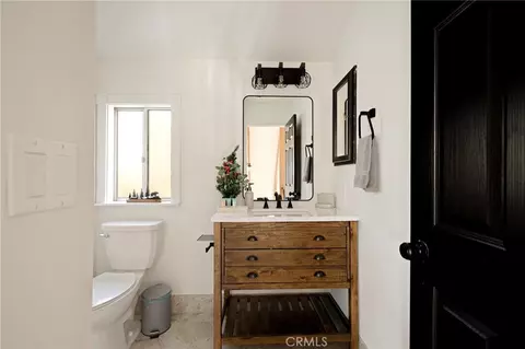 Bath - 788 Crown, Lake Arrowhead, CA 92352 photo 4 of 5