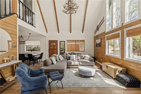 Living - 788 Crown, Lake Arrowhead, CA 92352 photo 2 of 7