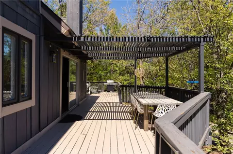 Exterior - 788 Crown, Lake Arrowhead, CA 92352 photo 20 of 24