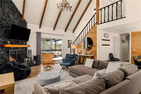 Living - 788 Crown, Lake Arrowhead, CA 92352 photo 6 of 7