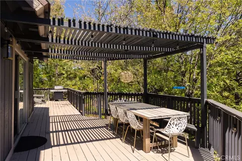 Exterior - 788 Crown, Lake Arrowhead, CA 92352 photo 21 of 24