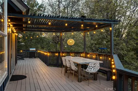 Exterior - 788 Crown, Lake Arrowhead, CA 92352 photo 9 of 24