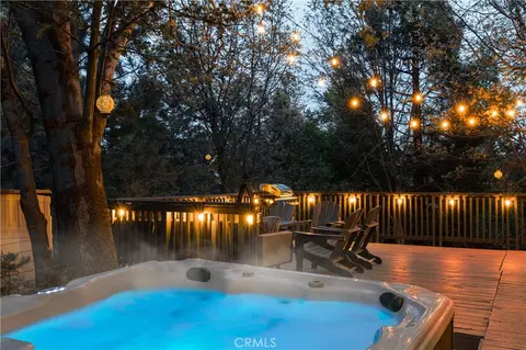 Exterior - 788 Crown, Lake Arrowhead, CA 92352 photo 8 of 24