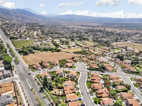 View/Area - 29290 Jasmine Pl, Highland, CA 92346 photo 5 of 7