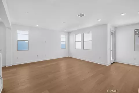 Living - 475 Citrus Oak Rd, Glendora, CA 91740 photo 3 of 3