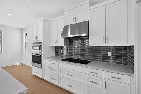 Kitchen - 475 Citrus Oak Rd, Glendora, CA 91740 photo 1 of 1