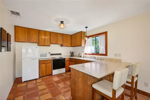 Kitchen - 707 S Wabash Ave, Redlands, CA 92374 photo 5 of 5