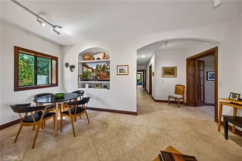 Entry Way - 707 S Wabash Ave, Redlands, CA 92374 photo 2 of 2