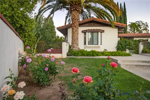 Exterior - 707 S Wabash Ave, Redlands, CA 92374 photo 9 of 13
