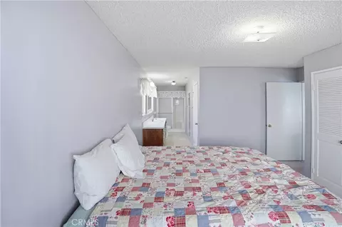 Bedroom - 13894 Meadow, Lytle Creek, CA 92358 photo 1 of 7