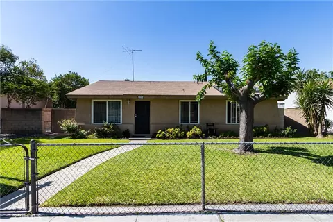 Exterior - 485 E Randall, Rialto, CA 92376 photo 5 of 14