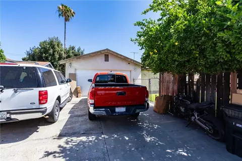 Exterior - 485 E Randall, Rialto, CA 92376 photo 13 of 14