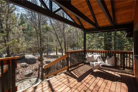 Exterior - 853 Golf Crse, Lake Arrowhead, CA 92352 photo 4 of 13