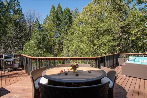 Exterior - 853 Golf Crse, Lake Arrowhead, CA 92352 photo 5 of 13