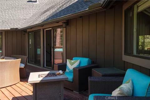 Exterior - 853 Golf Crse, Lake Arrowhead, CA 92352 photo 8 of 13