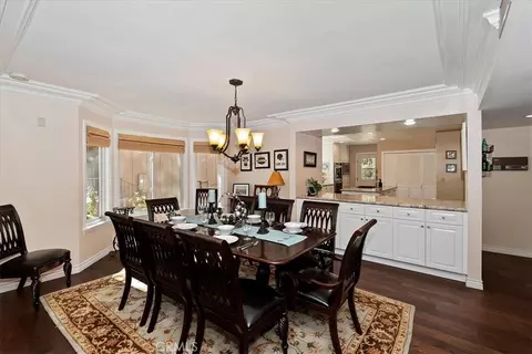 Dining - 28065 Peninsula N, Lake Arrowhead, CA 92352 photo 5 of 7